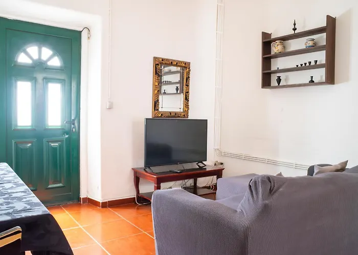 Front House Lisboa