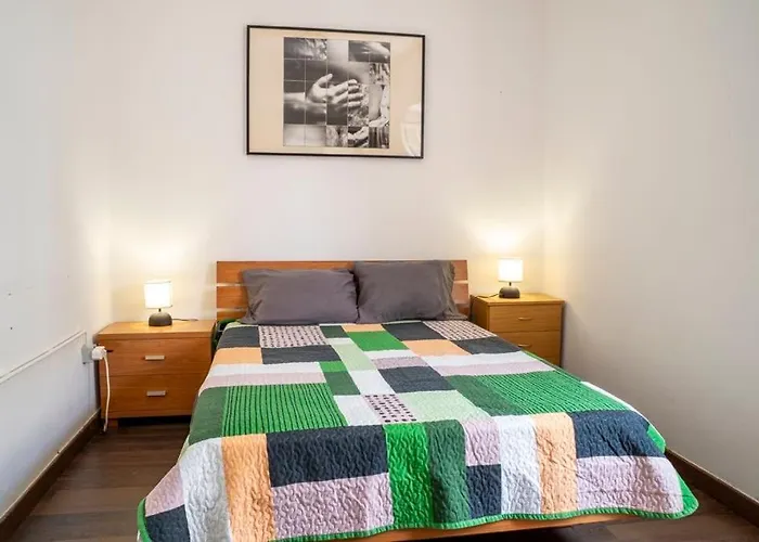 Front House Daire